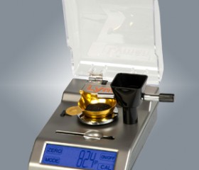 Lyman Accu-Touch 2000 Electronic Reloading Scale